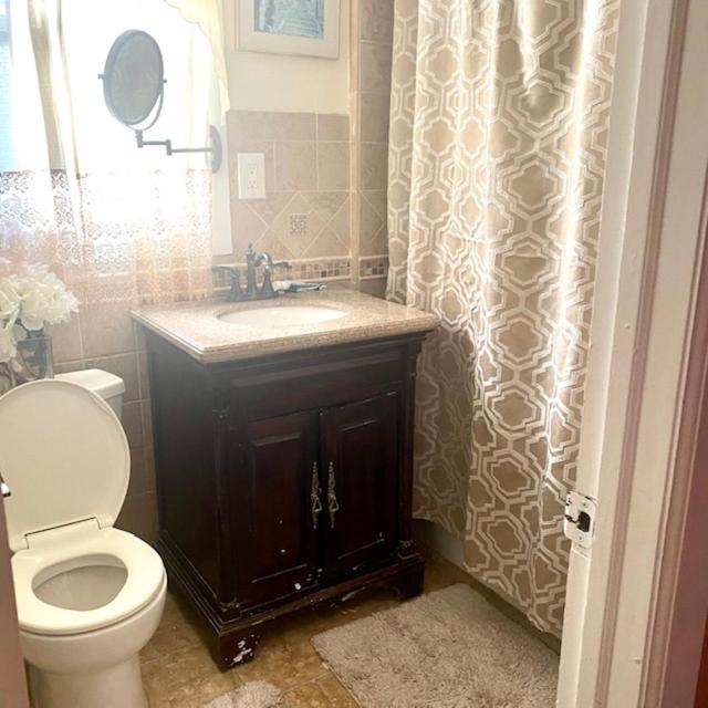 Minutes From Jfk, Beautiful Home With Peaceful, Cosy, Private Room New York Buitenkant foto
